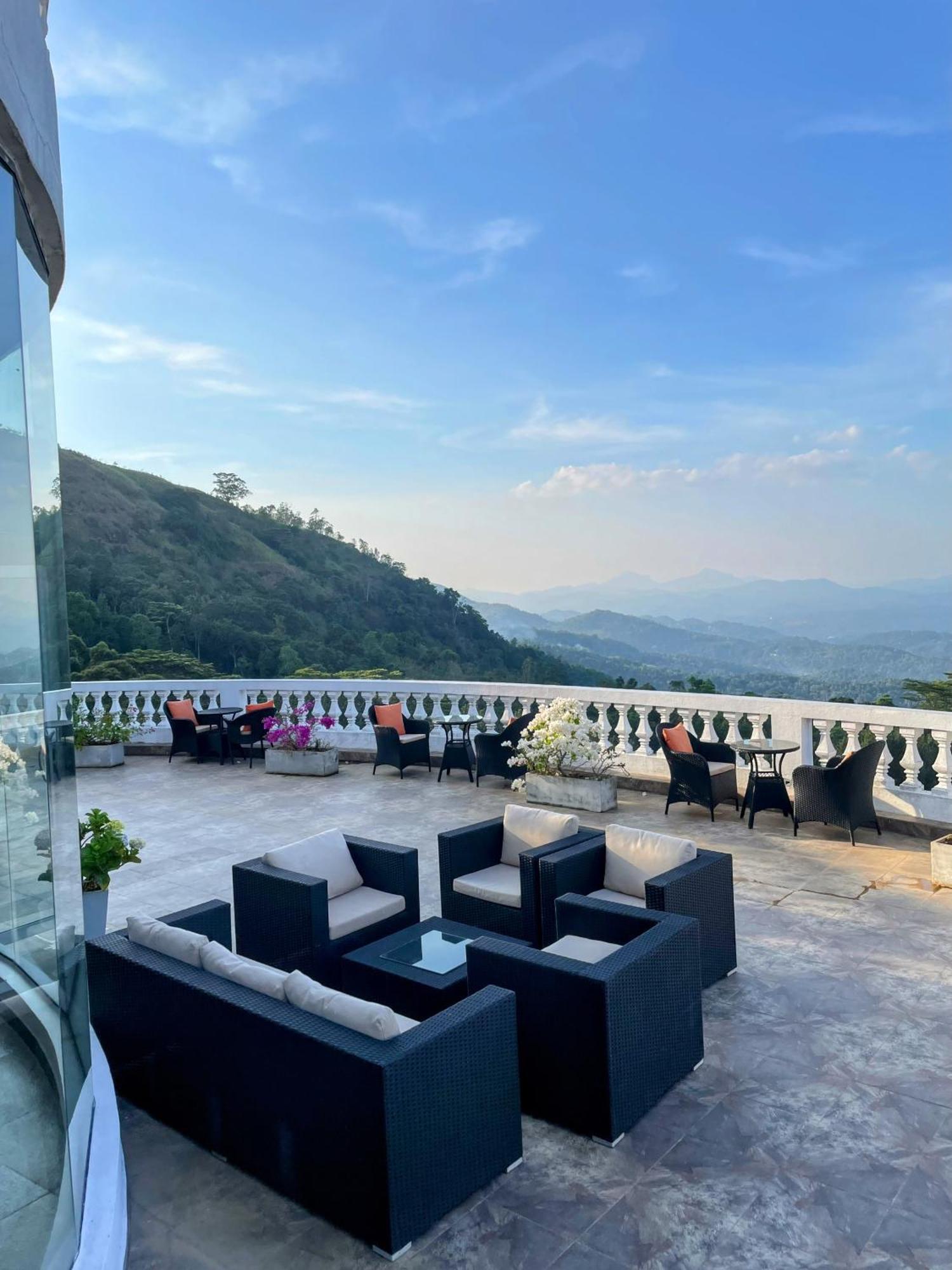 Bellwood Hills Resort & Spa Kandy Exterior photo