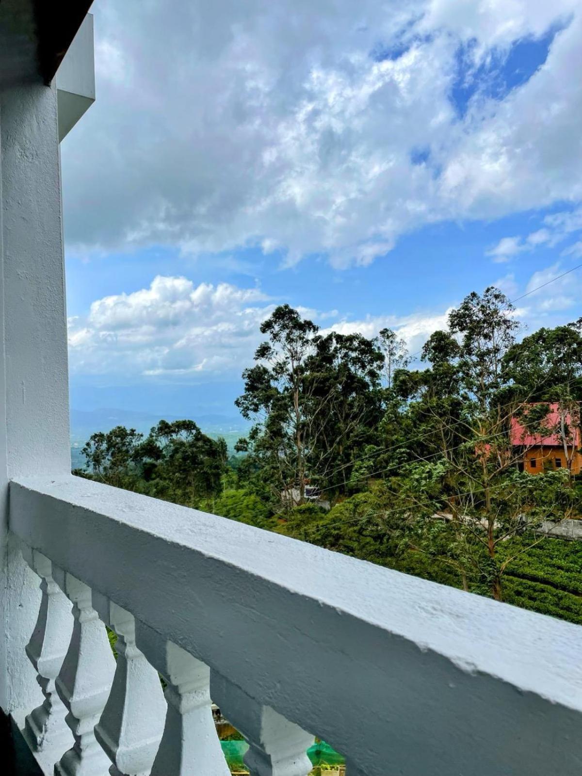 Bellwood Hills Resort & Spa Kandy Exterior photo